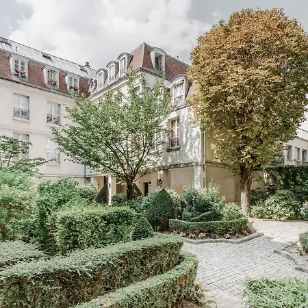 Beautiful Parisian Full Of Light Appartamento